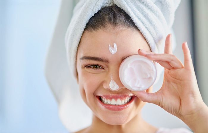 Right Way and Order to Use Skin Care Products