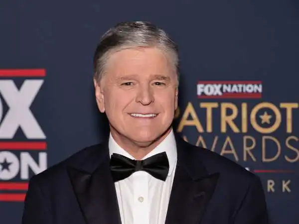Sean Hannity Net Worth: How Media Power, Long Contracts, and Consistency Built a Massive Fortune