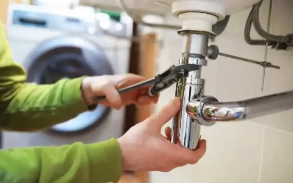 Plumbing Headaches at Your Commercial Building? Here’s How to Stay Ahead